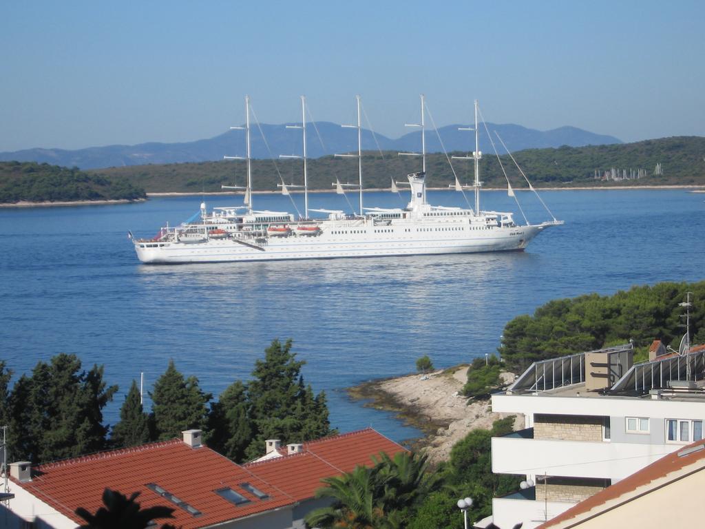 Apartment Duda Hvar Town Eksteriør billede
